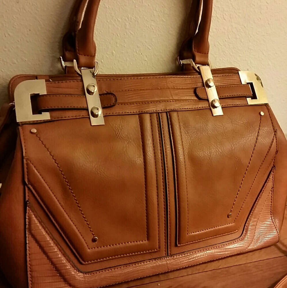 Womens tan faux leather handbag with strap